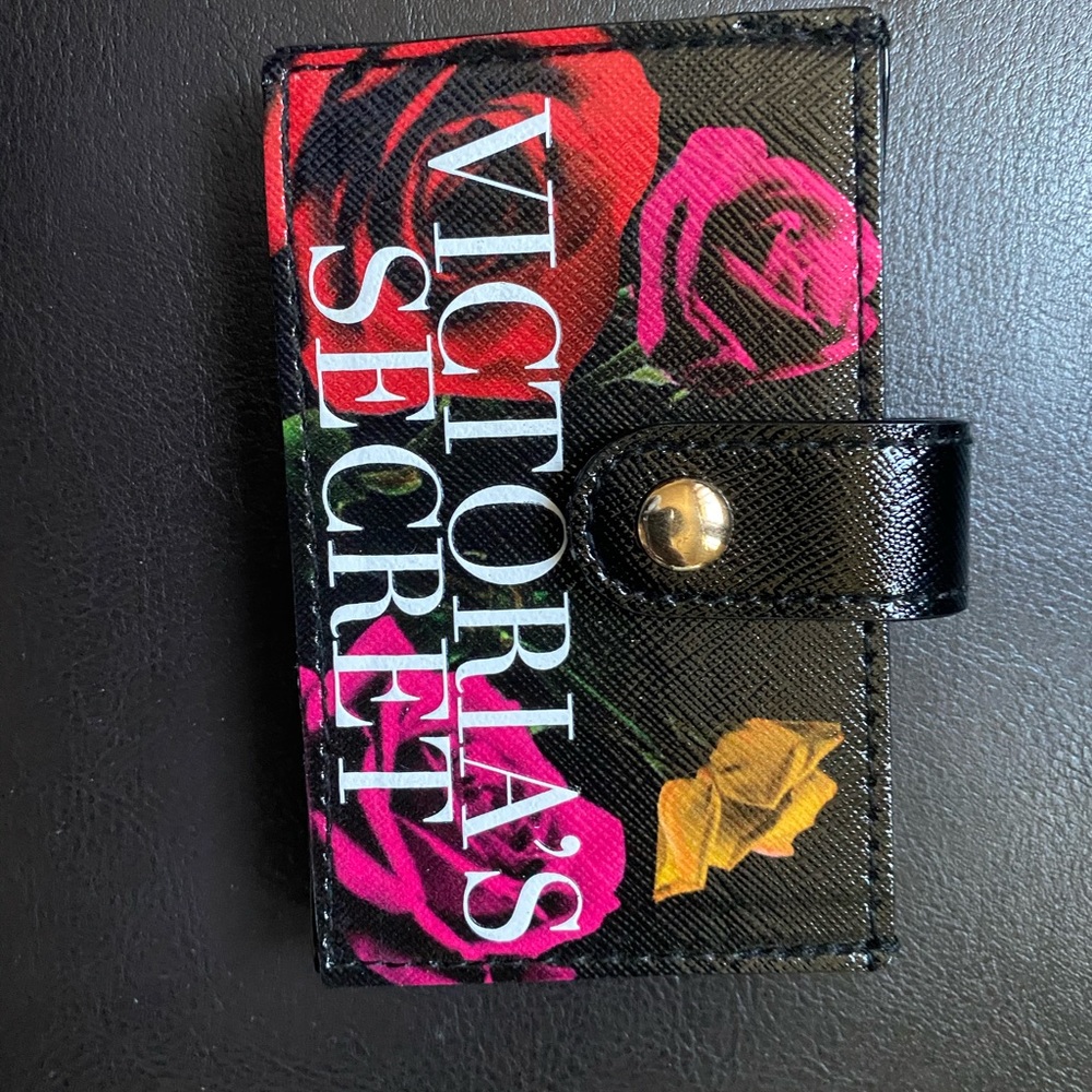 Accordion card case